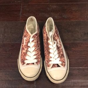 Gently Loved Guess Leopard Print Chuck-style Kicks